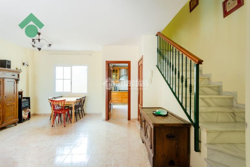 Foto d397b33f-9b1f-41f3-bfcb-6cfdd67f108d. Casa aparellada a Chaparil - Torrecilla - Punta Lara Nerja