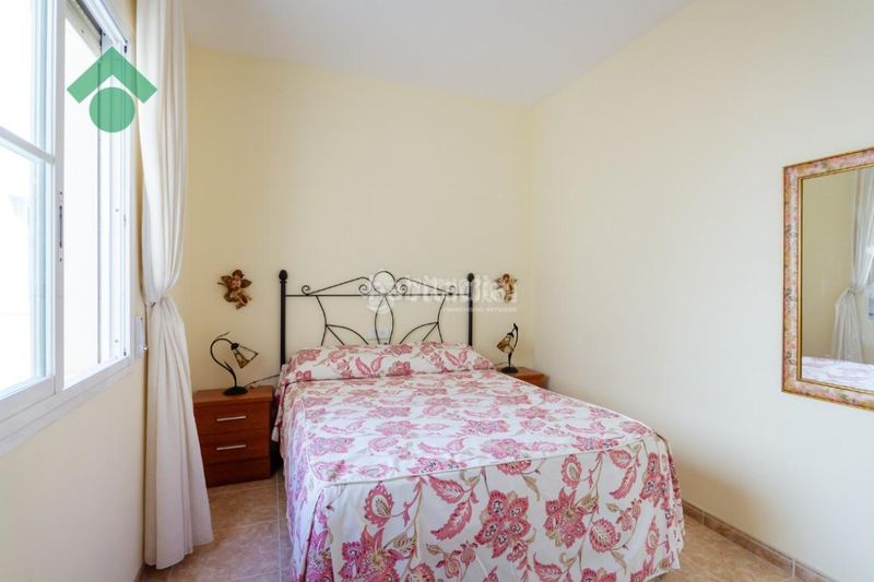 Foto d584c6f7-78ee-4d18-8342-6a6b7b7a6164. Casa aparellada a Chaparil - Torrecilla - Punta Lara Nerja