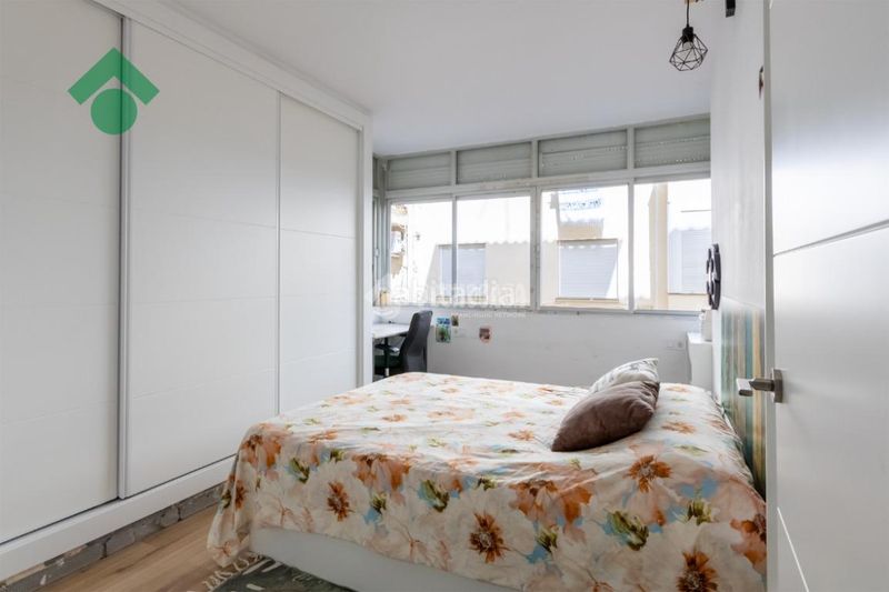 Foto a95496da-28e0-4662-abfb-ee31600486dd. Piso  en venta en Centro Nerja