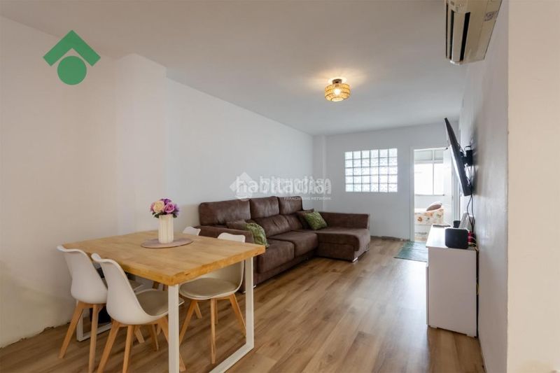 Foto e58ad1d3-255a-4ecf-afa0-8b5c065fb177. Piso  en venta en Centro Nerja