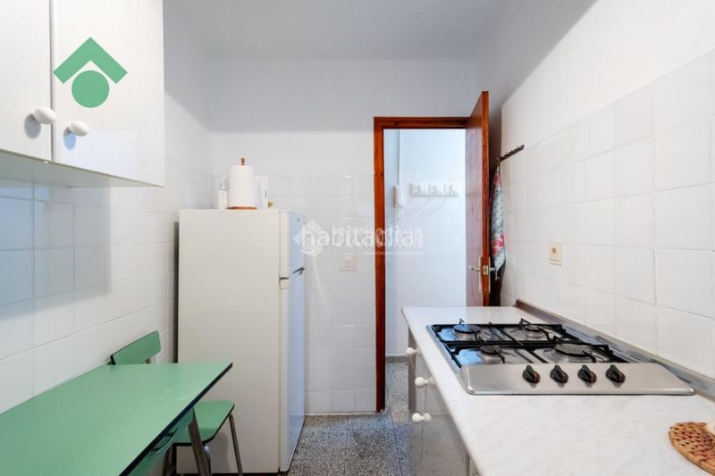 Foto cc8ae1ff-5ad6-4950-a4c9-12379304fc99. Pis a Centro Nerja