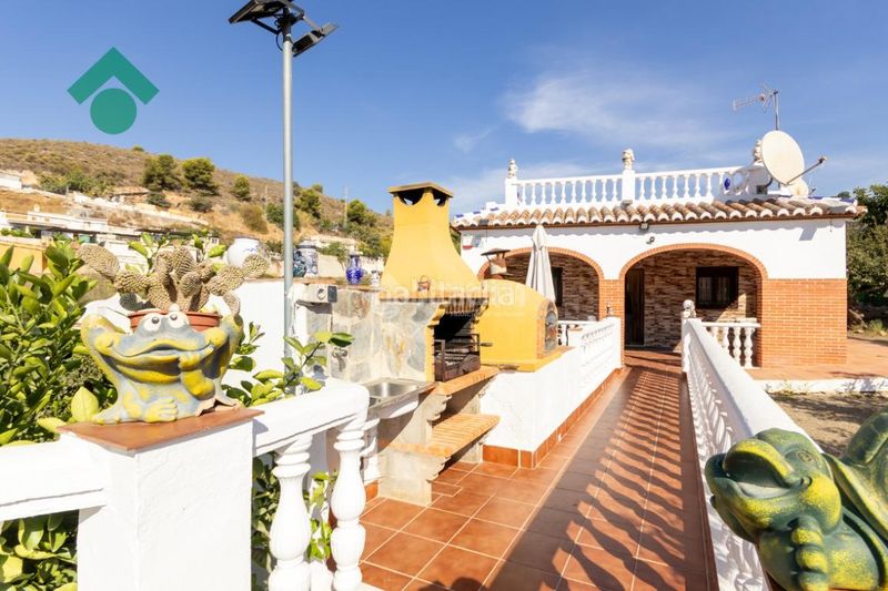 Foto ceebd96d-6acd-4c30-a2ff-433d8d0f1ae9. Masia amb piscina a Avda Pescia - Ctra de Frigiliana Nerja