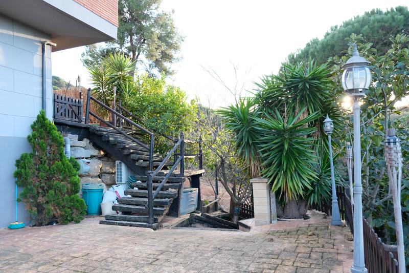 Foto 1d0600b2-fee0-4286-bef7-238c2aa15eb3. Casa con camino parcheggio piscina in Vilanova del Vallès