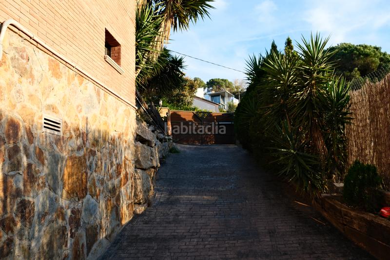 Foto 86336aa8-32f9-4edf-a712-a80533f19355. Casa con camino parcheggio piscina in Vilanova del Vallès