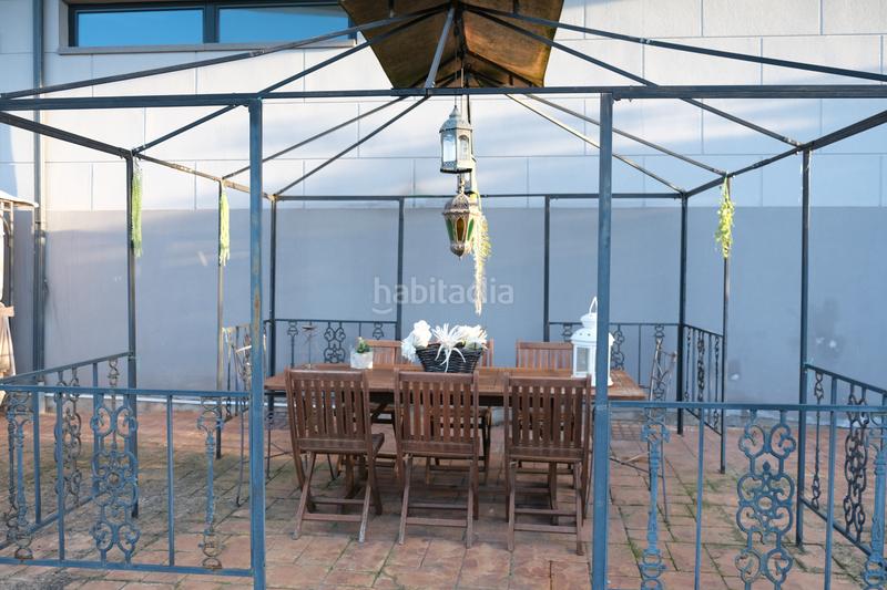 Foto 8f219dbe-c5b2-4ee0-a2b3-803d270b5a7c. Casa con camino parcheggio piscina in Vilanova del Vallès