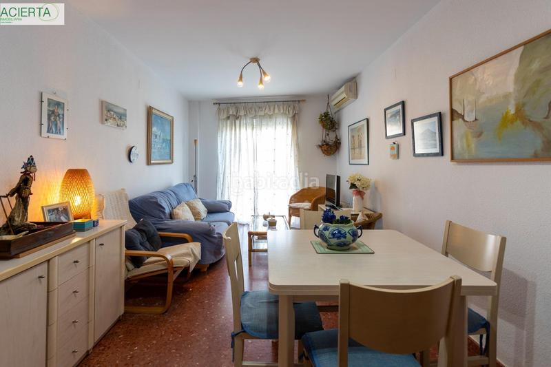 Foto 9f4e507d-bc18-4500-afd3-5d4cfaf77a1c. Flat with parking in Centro Salobreña