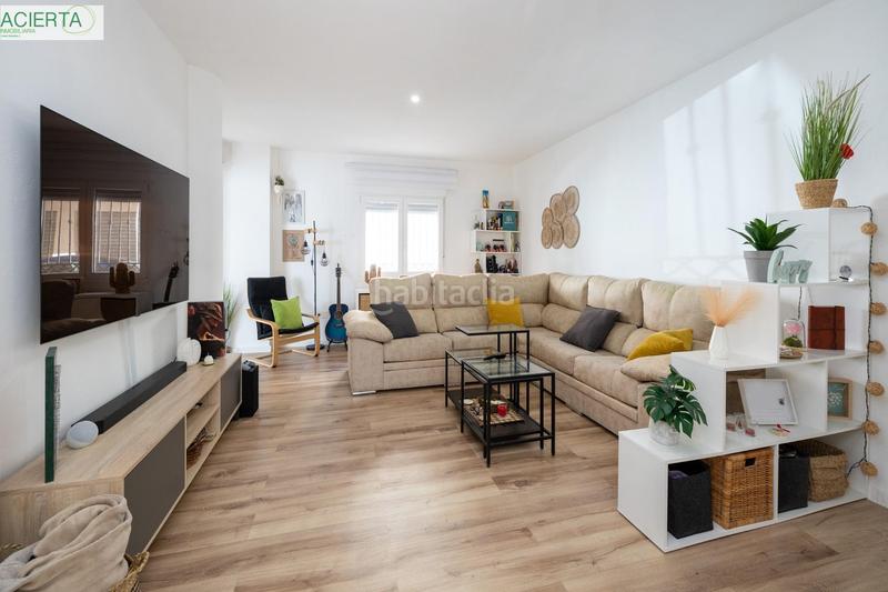 Foto c490e125-a13b-40a1-a421-e526e99be007. Planta baixa amb aparcament a Híjar Gabias (Las)