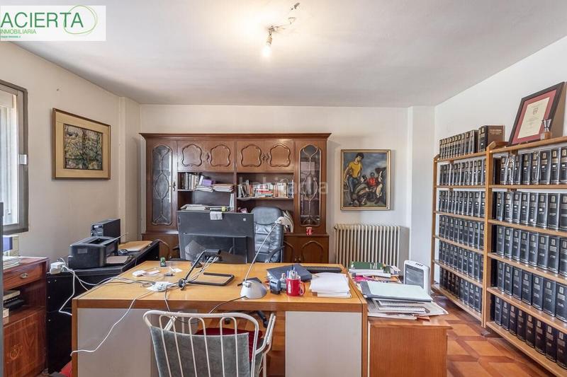 Foto 050816cf-9de4-4ad8-8581-f4cedde138b5. Zweistöckige wohnung mit heizung in Camino de Ronda Granada