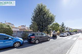 Casa a Ogíjares. Chalet en ogijares