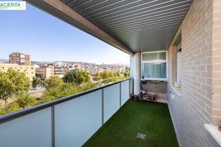 Pis  Calle catedrática asunción linares. Campus de la salud, urbanizacion con piscina y zonas comunes. pi