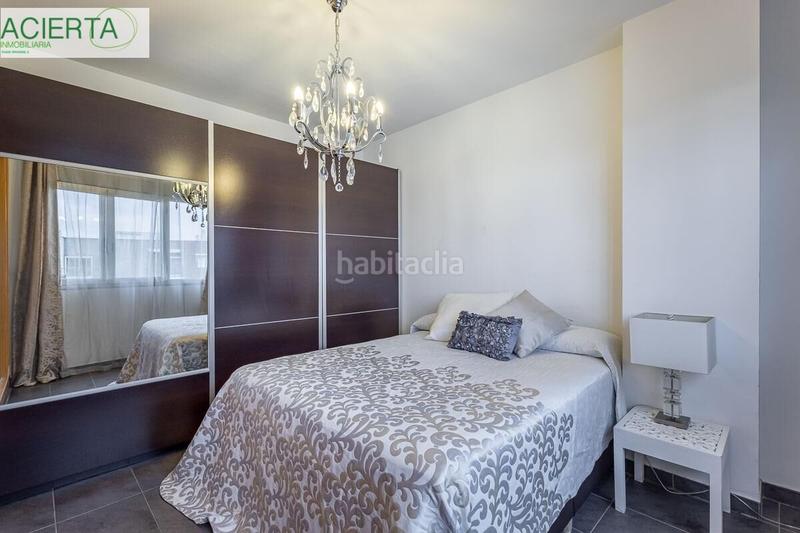 Foto b406ad83-8acc-4e96-a6b1-ea660e3843a4. Piso magnífico piso en Carretera de Granada-La Alcazaba Alhendín