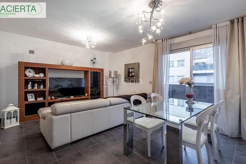 Foto b9bc3a13-b237-49c6-a687-4df9c5366b88. Piso magnífico piso en Carretera de Granada-La Alcazaba Alhendín