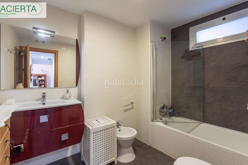 Foto d2b1689d-fe6f-42d0-95bd-c9b0dd54a660. Piso magnífico piso en Carretera de Granada-La Alcazaba Alhendín