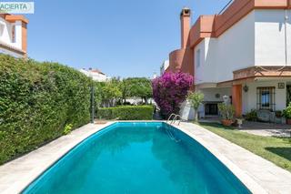 Maison  El carmelo. Fantástica casa en urbanización el carmelo