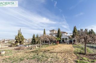 Masia  Calle cajar. Casa con más de 4000 metros de parcela en monachil