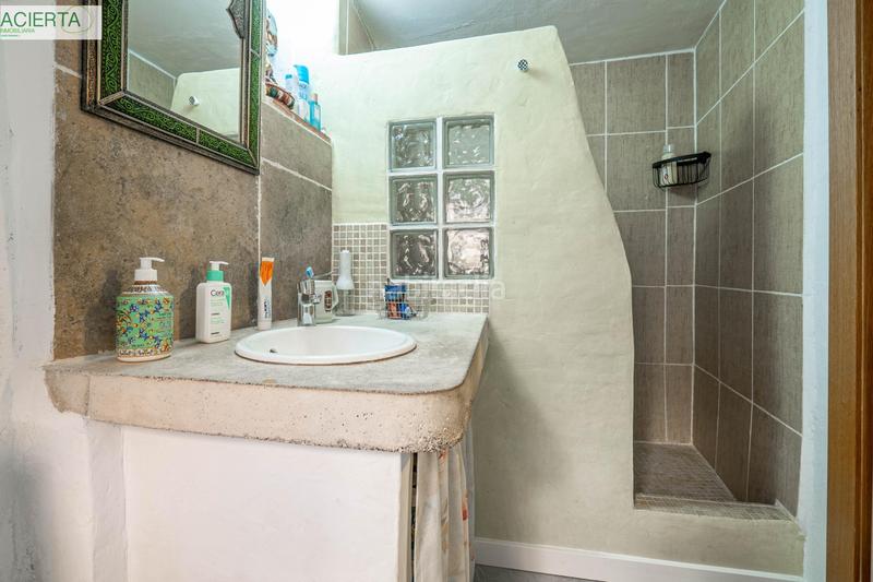 Foto 7b4f6c6c-c8bb-4643-8d5a-814bd6bafe22. Casa adossada amb calefacció a Nigüelas