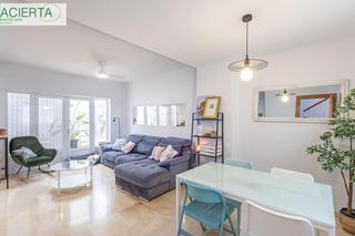 Maison  Calle baden powell. Casa junto al pts