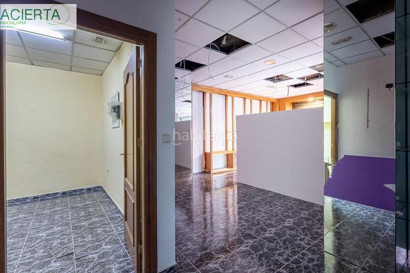 Foto 81f0cac0-1956-4892-8440-7a912ee212d2. Locale commerciale in Pajaritos Granada