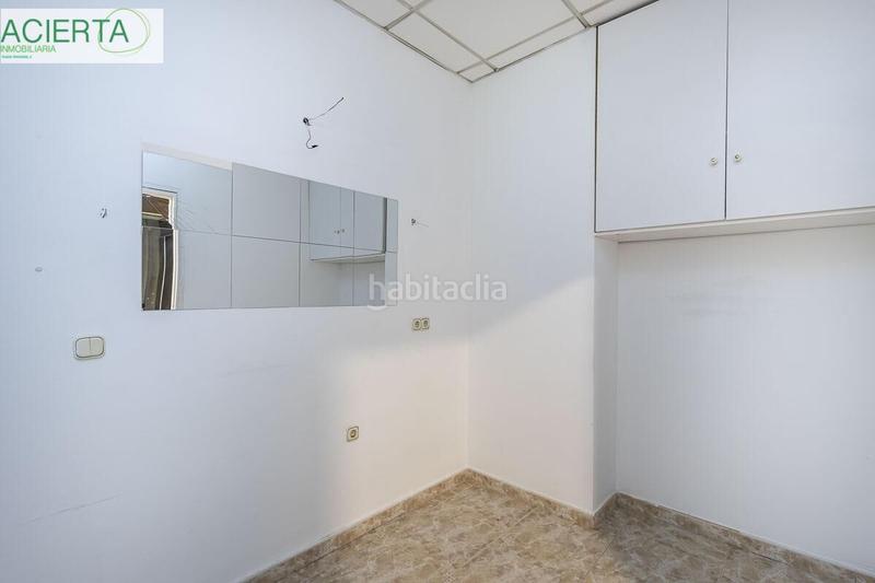 Foto 83af4a7e-0cab-4feb-8ea5-ecd70ce59822. Locale commerciale in Pajaritos Granada