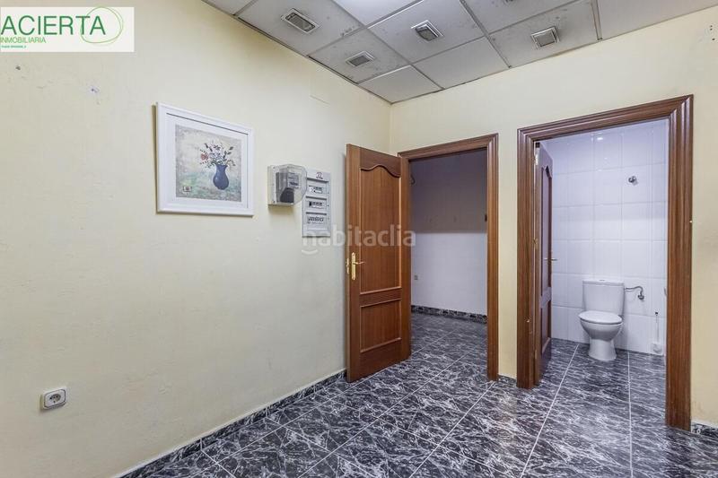 Foto d8287bf4-81ca-4184-88e9-6a2cc62b4efe. Locale commerciale in Pajaritos Granada