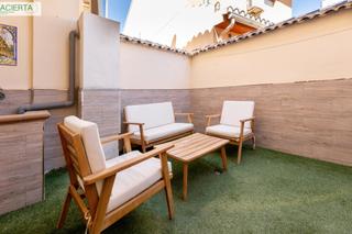 Casa adossada  Calle mezquita. Casa en armilla