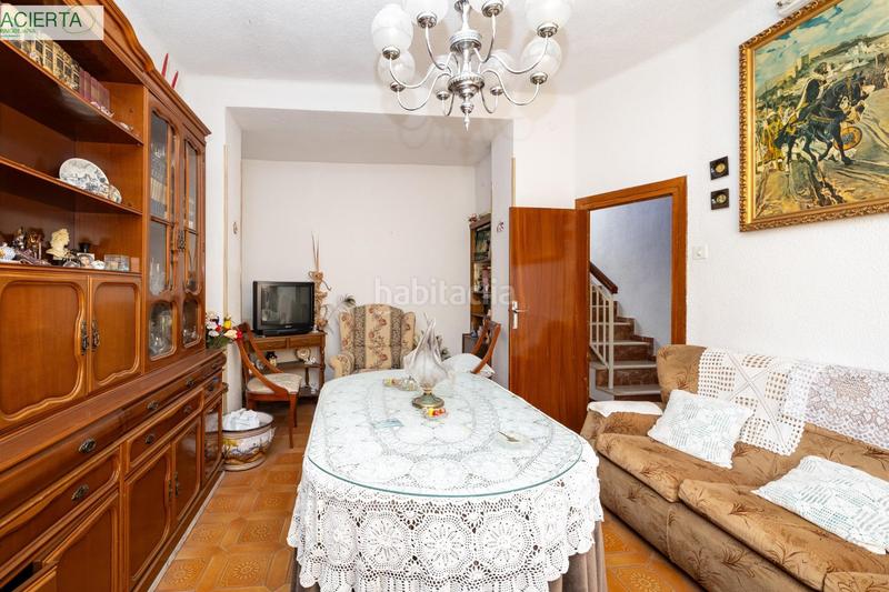 Foto 739d453e-50d1-4f2c-8a60-d154cc2d6011. Maison jumelée dans Cerrillo de Maracena - Periodistas Granada