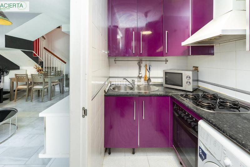 Foto 321ddfa5-9c9b-4cfc-9165-97afc8ffe3e0. Dúplex amb piscina a Gójar