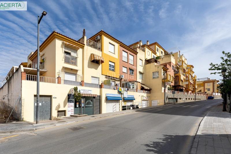 Foto 6071097a-0e25-4603-afdd-393e93f3b50f. Dúplex amb piscina a Gójar