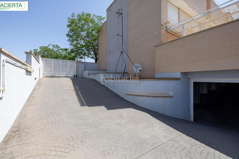 Foto 146177d7-1f42-4919-a265-0a5582803fc6. Casa bifamiliare con riscaldamento parcheggio piscina in Granada