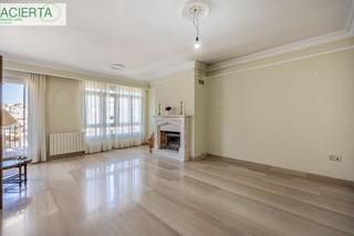 Maison  Paseo de las palmas. Chalet individual con piscina y calidades de lujo en carretera d