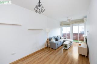 Appartamento  Calle del sol. Tu hogar ideal en el corazón de churriana de la vega!