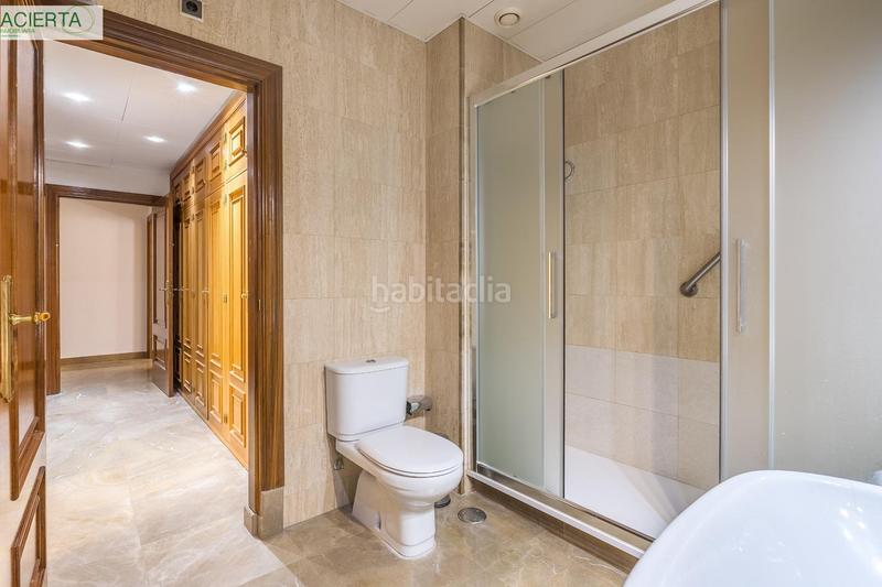 Foto 576b0a3d-511a-4268-adf7-685c4512b1a2. Piso fantastico piso en angel ganivet en San Matías - Realejo Granada