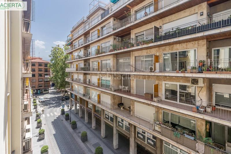 Foto e2db8184-9414-44b9-bef1-650cbb3de1b6. Piso fantastico piso en angel ganivet en San Matías - Realejo Granada