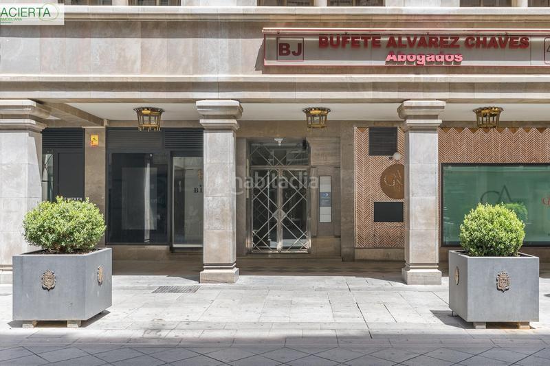 Foto ef97102e-b18a-471f-8339-57b07d3d769e. Piso fantastico piso en angel ganivet en San Matías - Realejo Granada