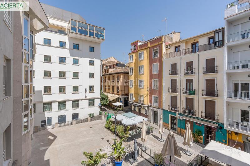 Foto f0658503-2a9e-49d4-b014-6f7ea5b75cfa. Piso fantastico piso en angel ganivet en San Matías - Realejo Granada