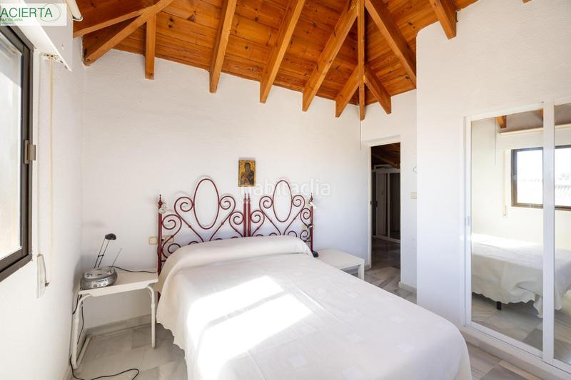 Foto 978b294c-f650-4999-b7e1-8a1263c75254. Casa aparellada a Calahonda - Carchuna Motril