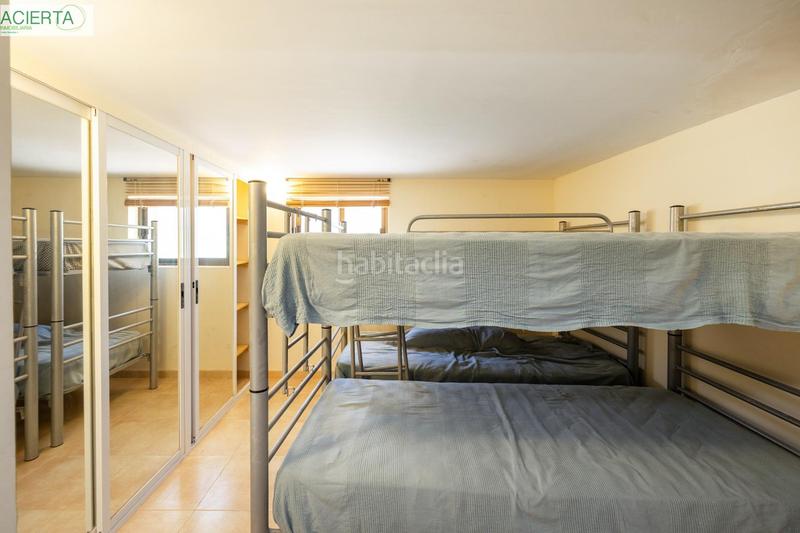 Foto c73cbde1-ada1-4fb0-9da9-703c528db219. Casa aparellada a Calahonda - Carchuna Motril