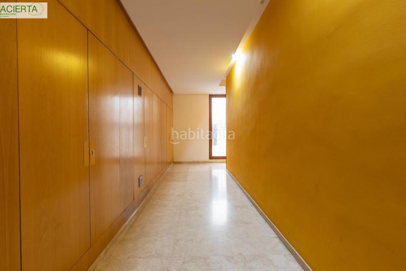Foto cc2234e5-0c05-4737-9d09-aa61f014b8bc. Etagenwohnung mit heizung in Centro - Sagrario Granada