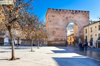 Appartement  Calle calle de elvira, 71 71. Piso en el corazón de gran vía oportunidad única