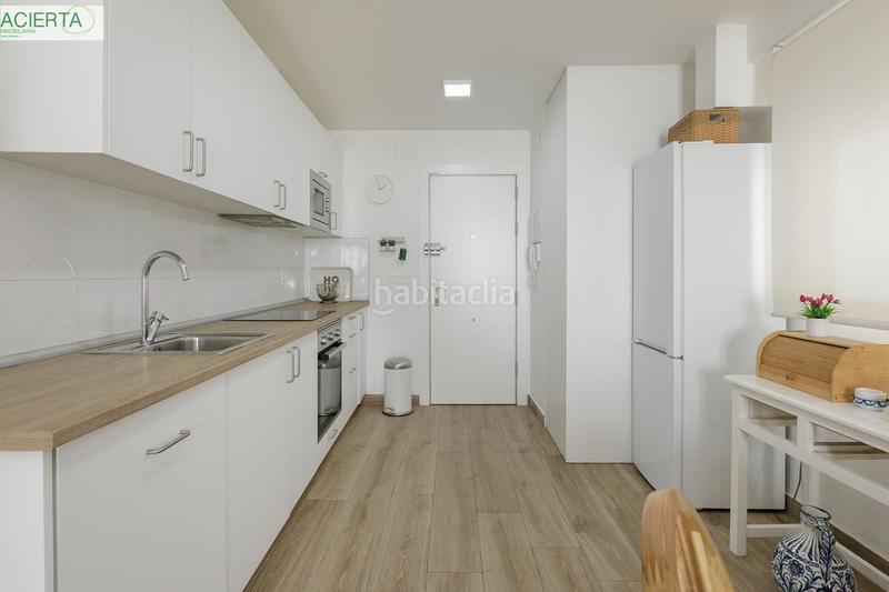 Foto 417205cd-4190-4149-8fb1-494dadcf8733. Ático  moderno con terraza en zaidín en Barrio de Zaidín Granada