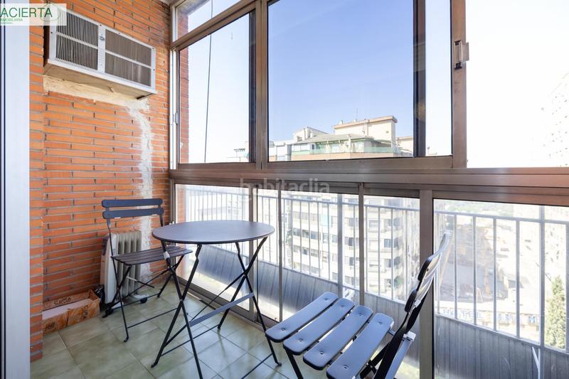 Foto 9134c8e2-3e86-41f9-93b6-27d8e1b0e3c7. Pis a calle emperatriz eugenia 26 a Camino de Ronda Granada