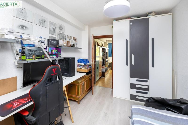 Foto 1e4025ee-5089-43ce-93b2-cd608c8e8e9e. Pis a Barrio de Zaidín Granada