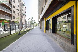 Locale commerciale in ARABIAL