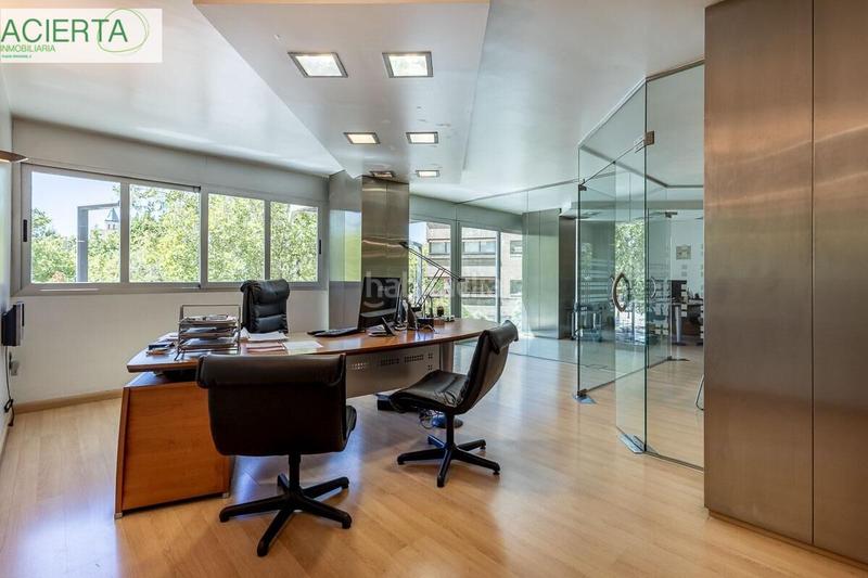 Foto 22f95c8b-a3c9-4f31-a66d-0f37d7566c8b. Local commercial dans San Matías - Realejo Granada