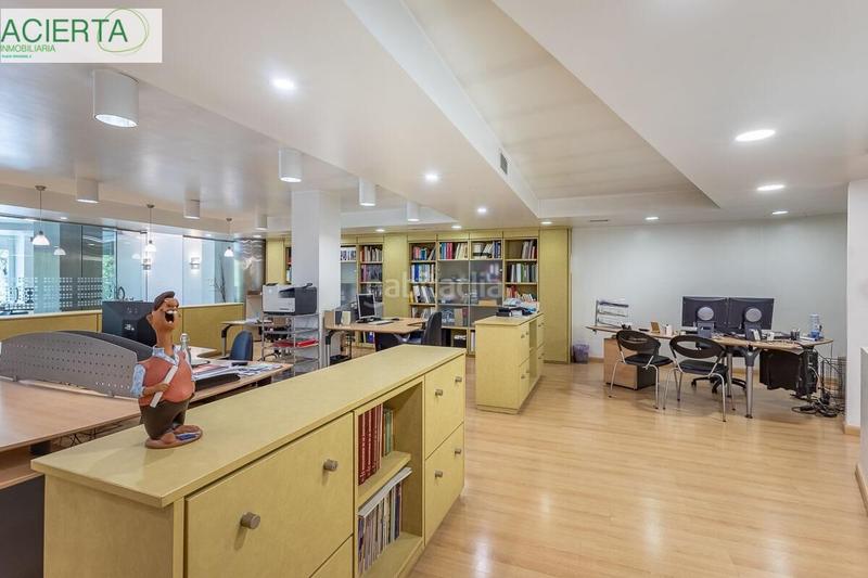 Foto de0f8c92-247c-40a5-9c59-4c9e541c2244. Local commercial dans San Matías - Realejo Granada