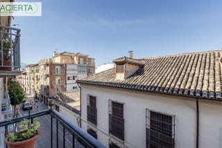 Appartement  Calle jarreria. Piso 4 dormitorios en el corazón del realejo