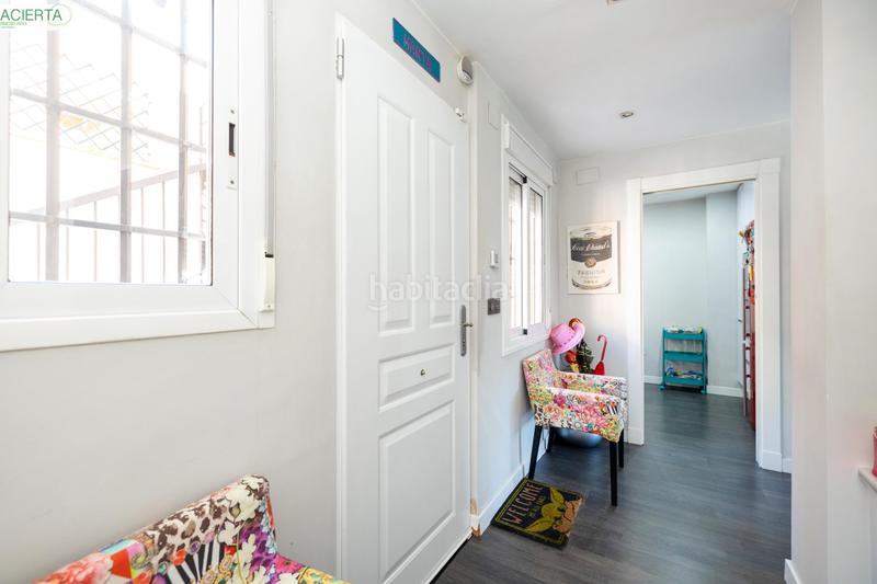 Foto 5804cd77-36c8-4020-bb73-e4b114e9f8d2. Casa adosada espectacular casa ,nuevo acceso de la alhambra en Granada