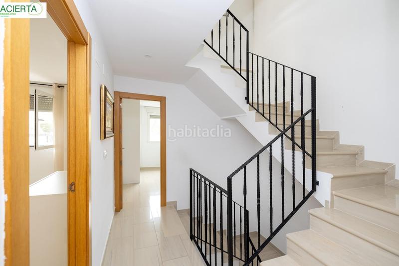 Foto 05369a9d-58c5-4c95-a72e-78e6a1163f76. Casa adosada  en gojar. en Gójar