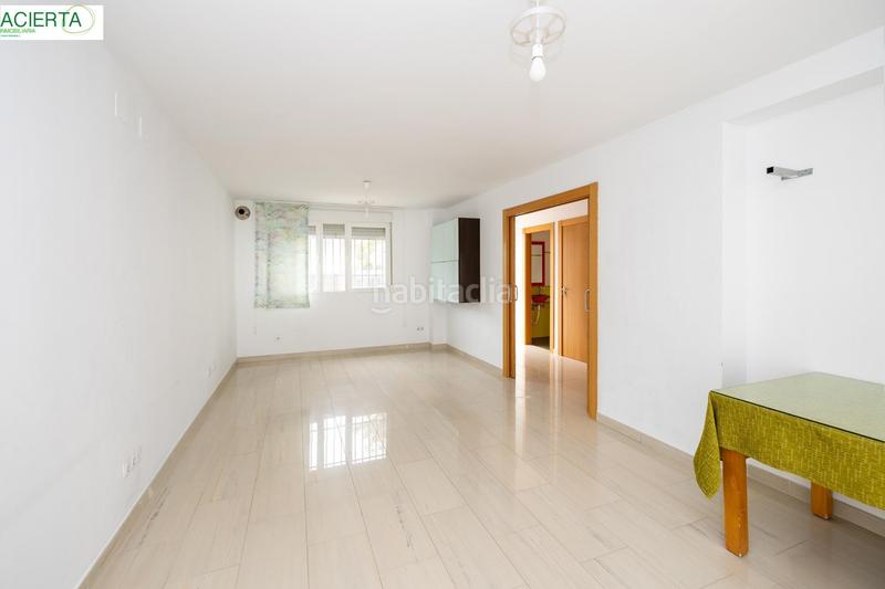 Foto 9a583c78-9de1-4d0c-8679-ac0090589c06. Casa adosada  en gojar. en Gójar