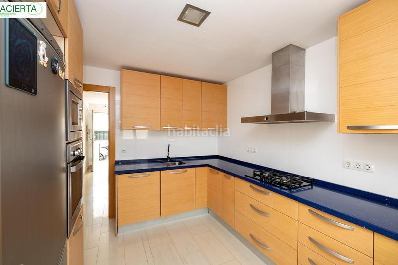 Foto 9f64b8f8-d764-483d-9ca1-4411833a3248. Casa adosada  en gojar. en Gójar